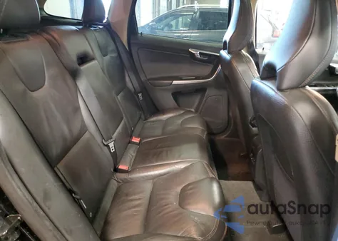 2011 Volvo Xc60 3.2 z USA, uszkodzony, nr VIN YV4952DZ1B2184088